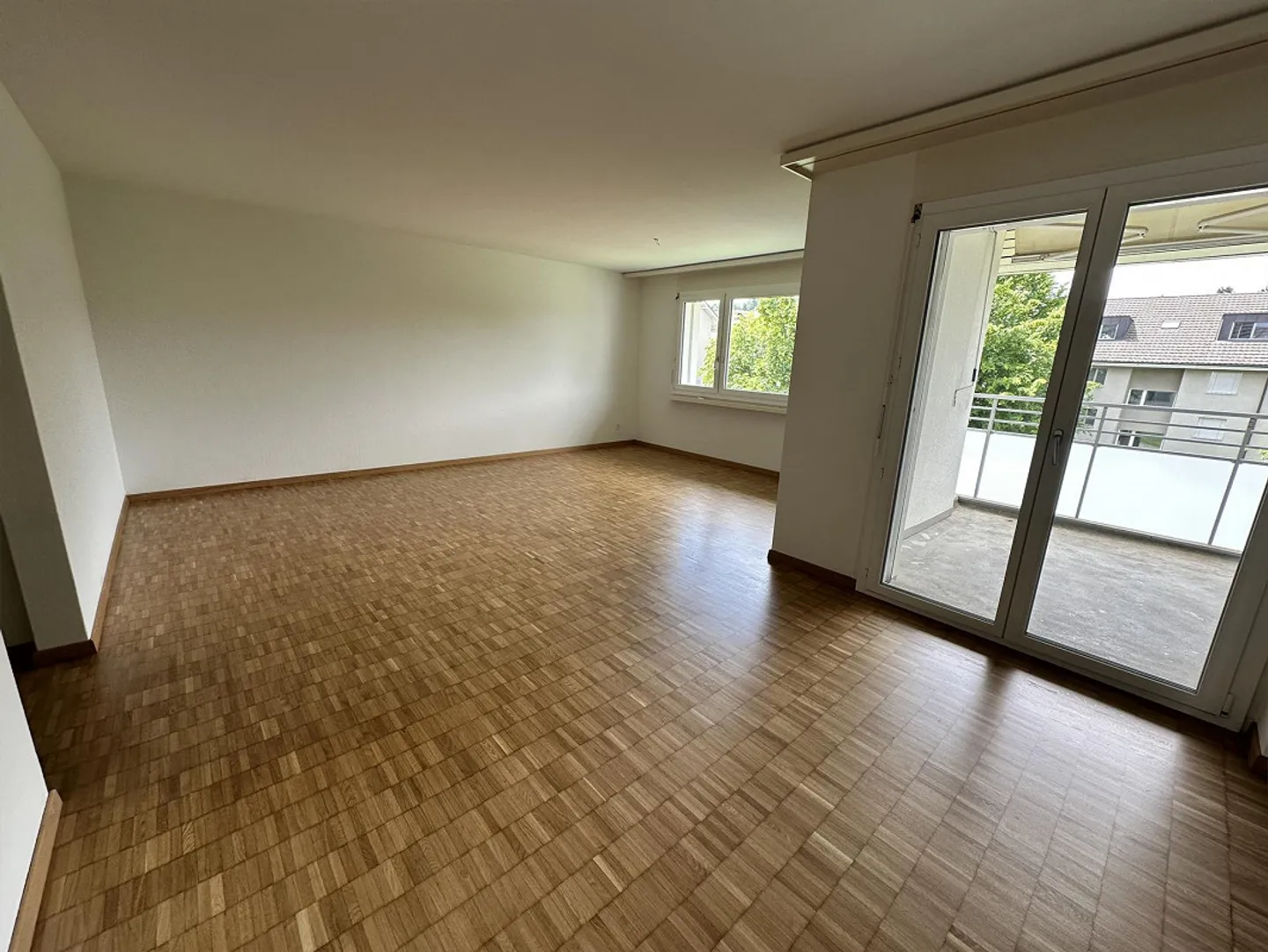 5.5 Room Apartment in Safenwil - Photo 4 of 13