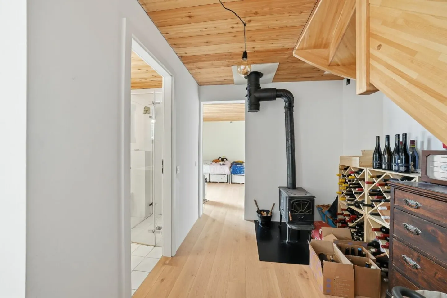 Chalet with Alpine Views - Photo 8 of 13