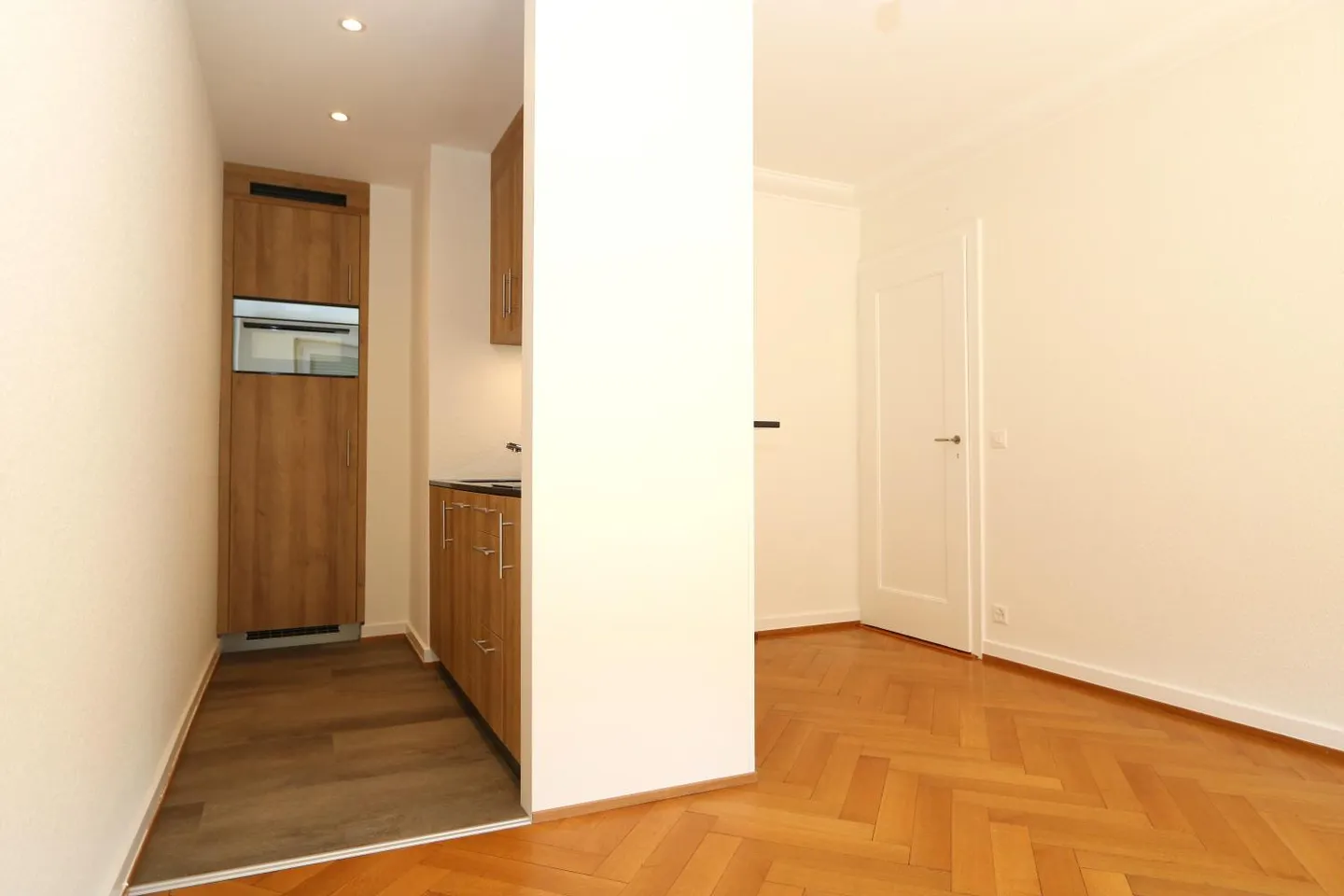 2.5 room apartment - Photo 3 of 17