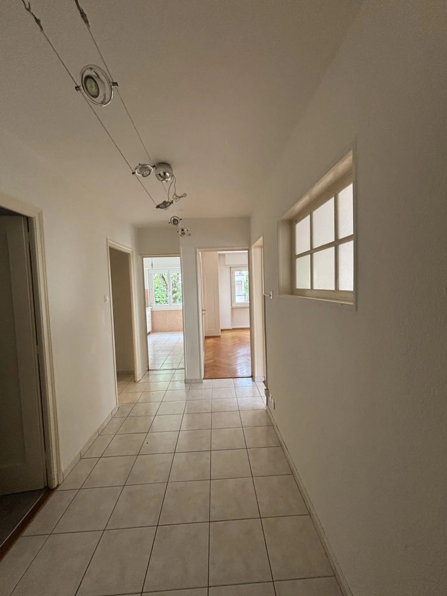 Bell'appartamento di 3,5 locali al 1° piano - Foto 6 di 8