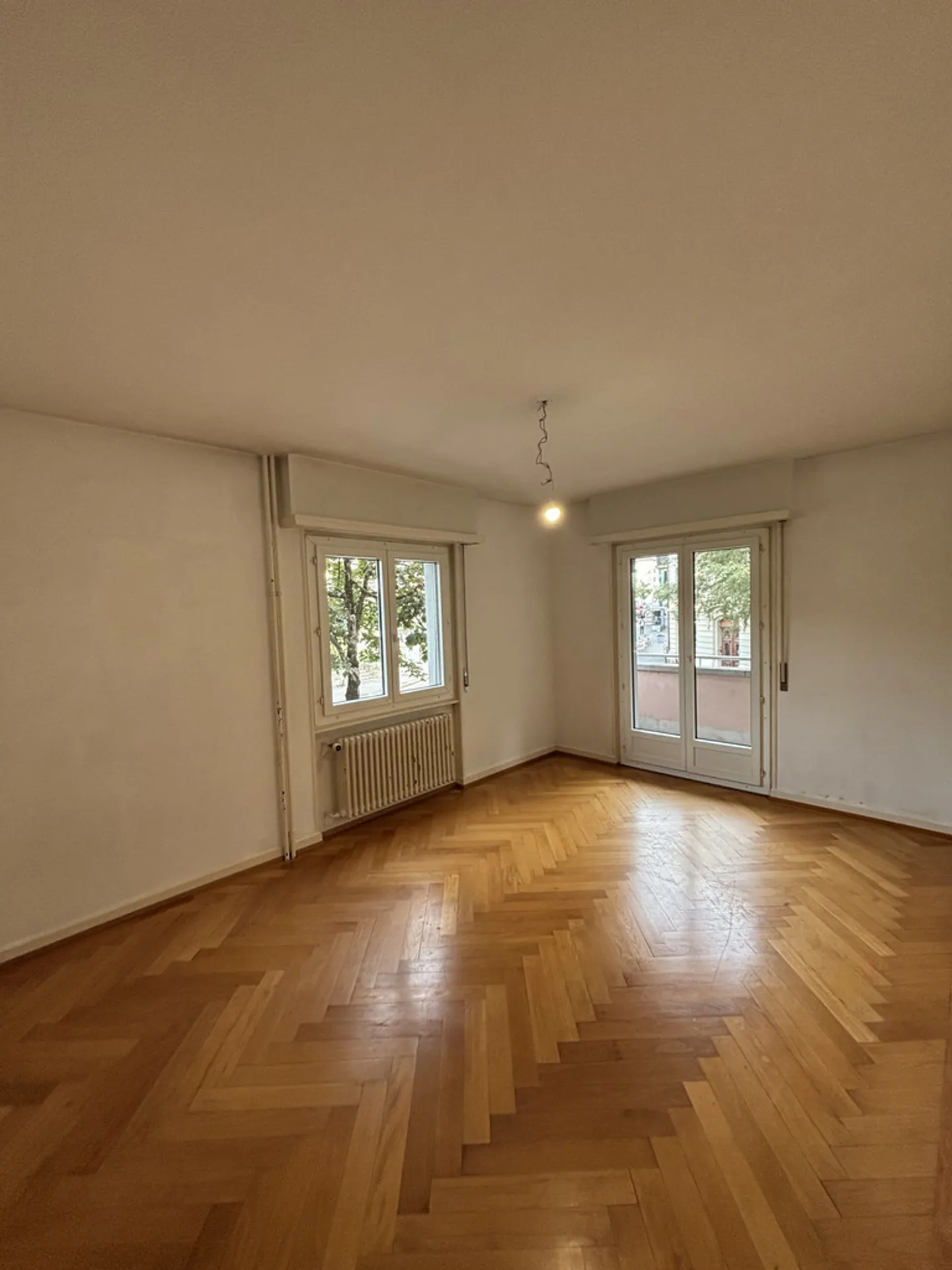 Bell'appartamento di 3,5 locali al 1° piano - Foto 3 di 8