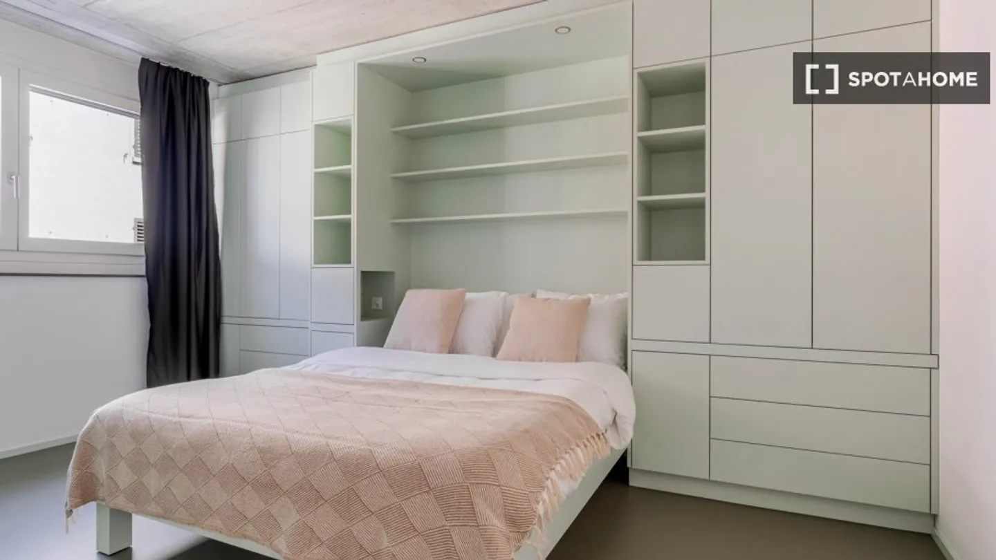 Apartment for rent - Photo 8 of 13