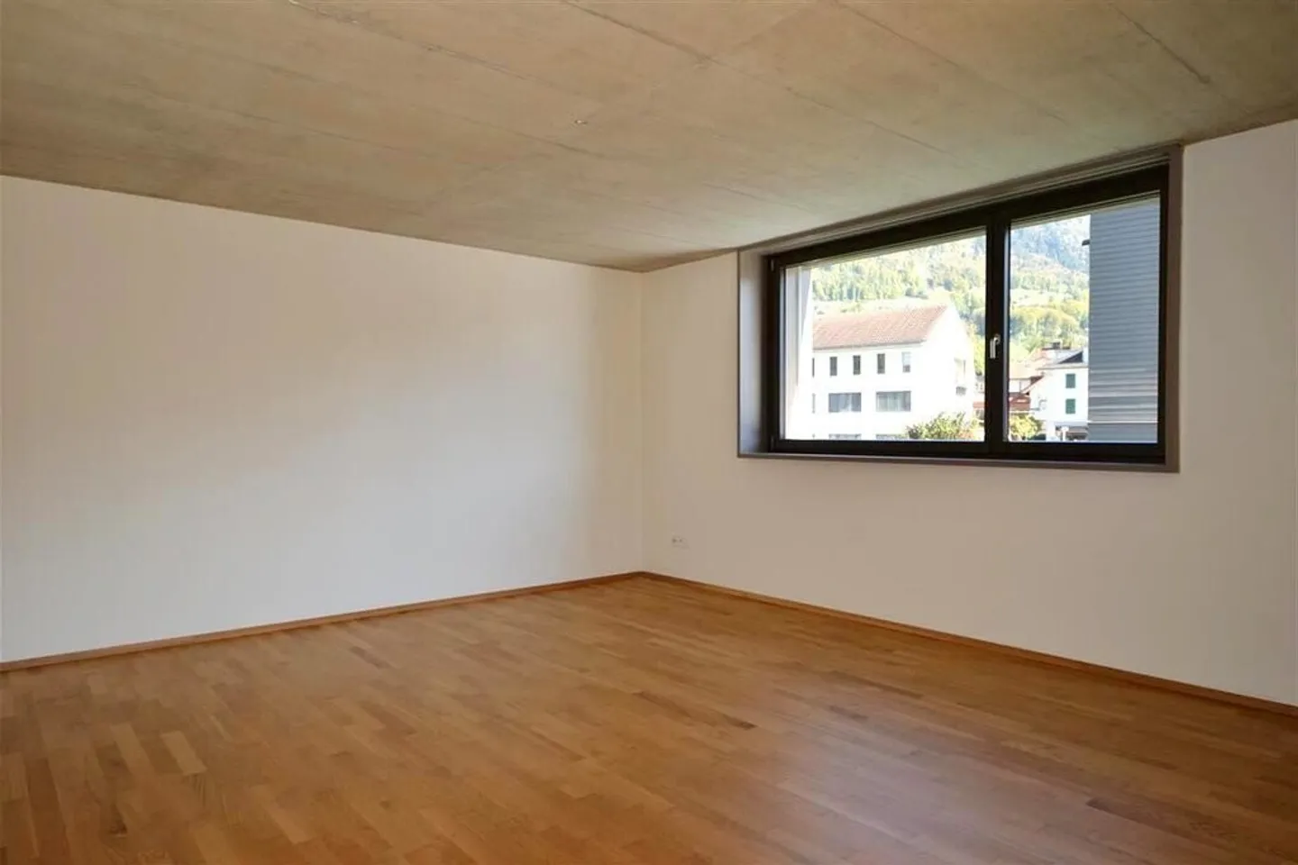 Vivre dans un style industriel avec béton apparent - Photo 2 sur 9