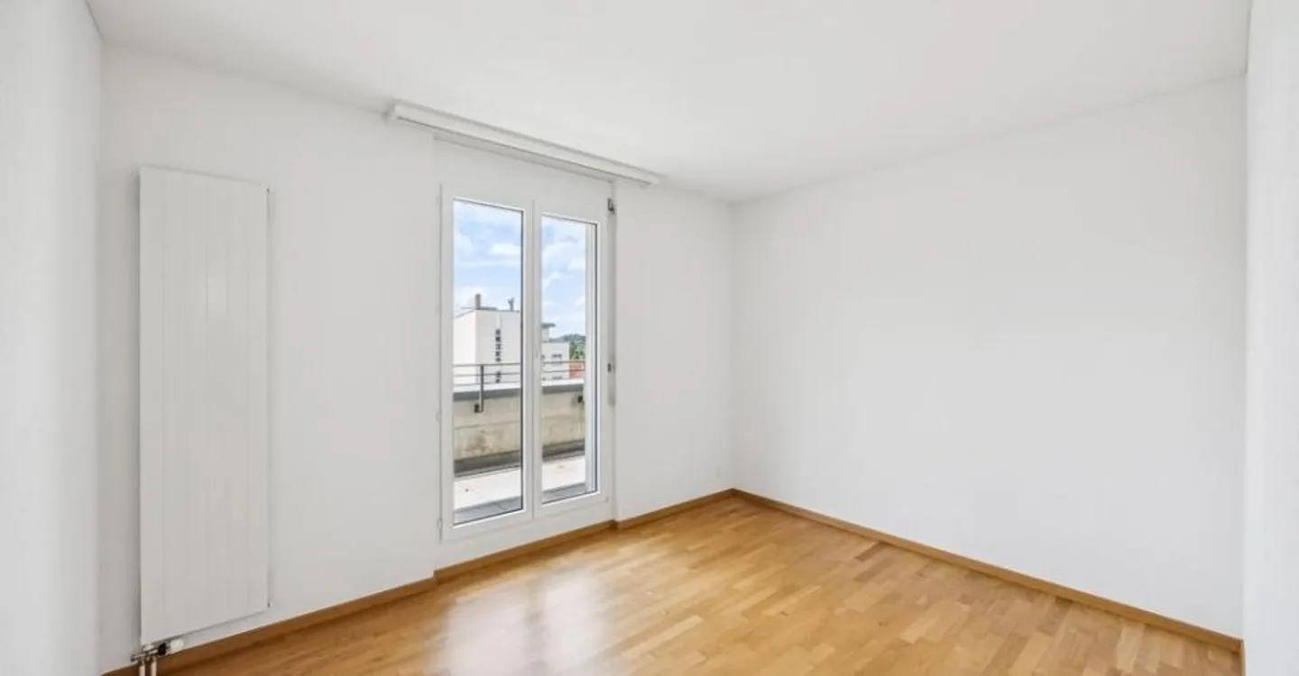 Attractive 3.5 room apartment with spacious balcony in Wittenbach - Photo 8 of 12