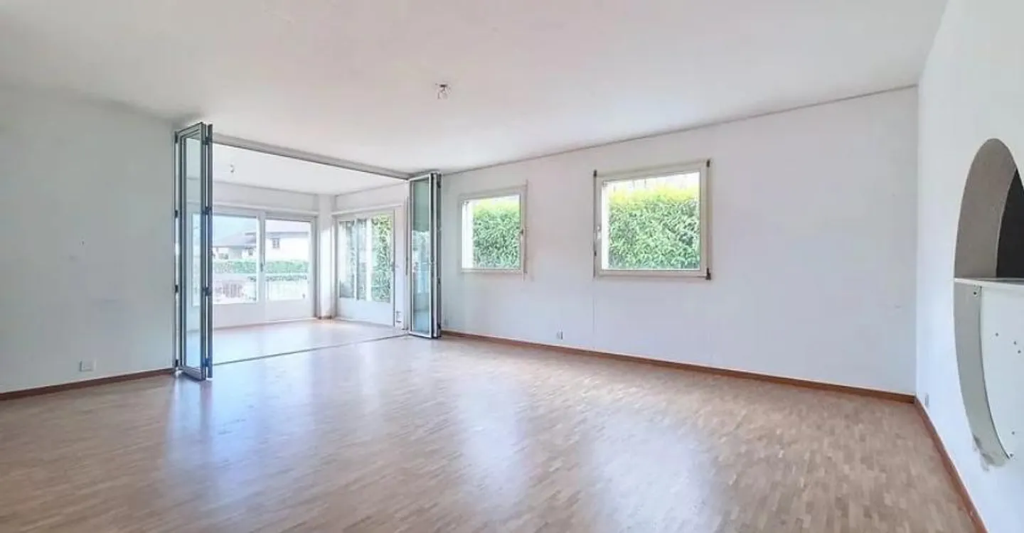 Geräumige Erdgeschosswohnung - Foto 4 von 10