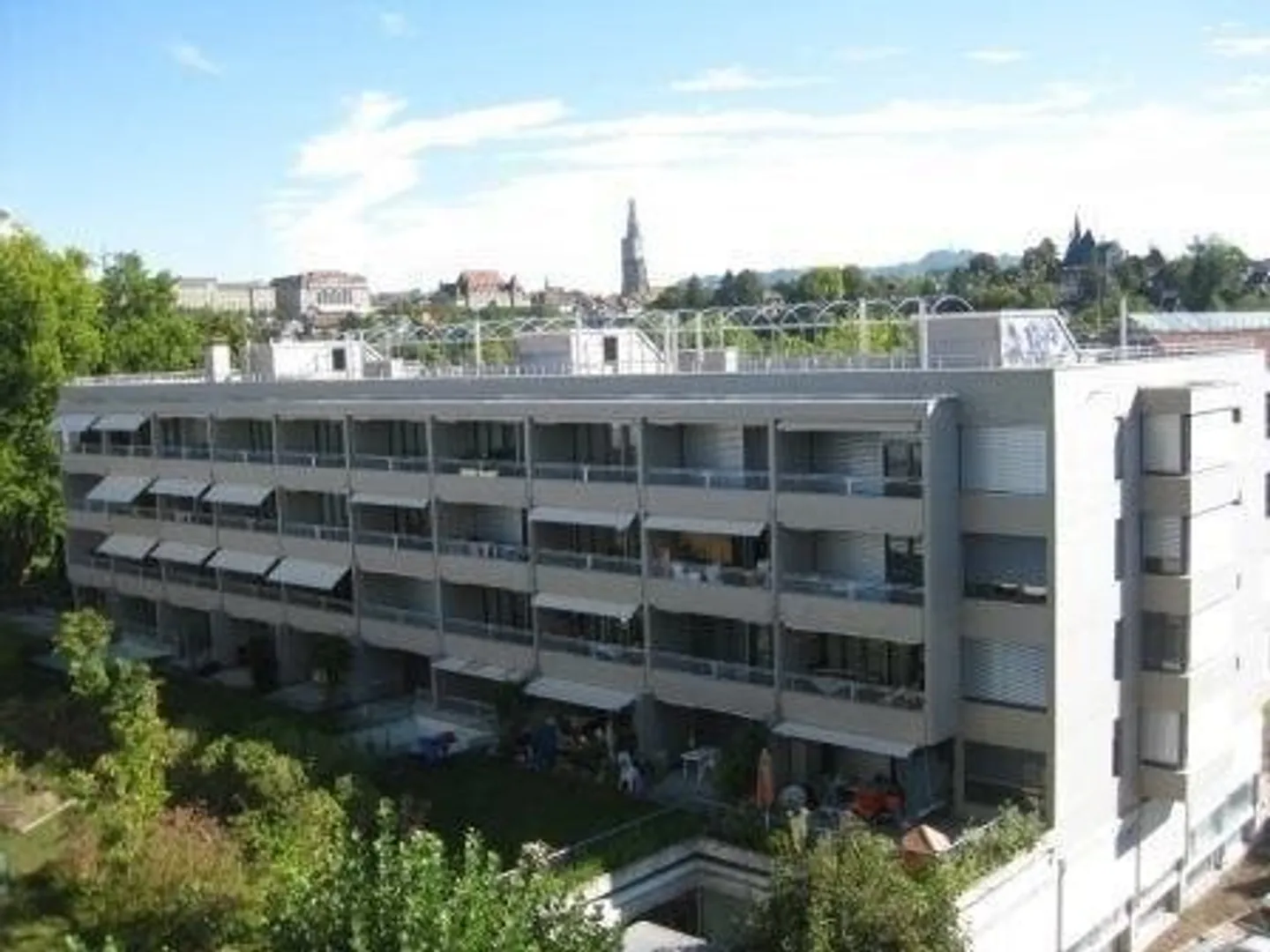 Appartement moderne d'une chambre avec balcon près de Marzili - Photo 1 sur 5