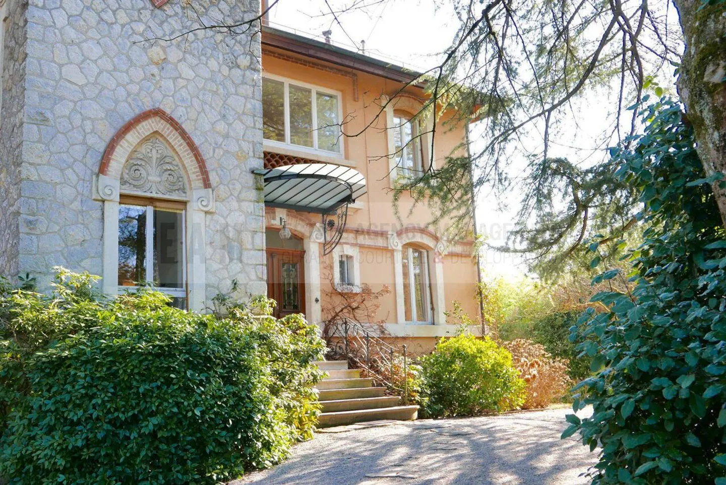 Villa 12 stanze - Foto 8 di 8