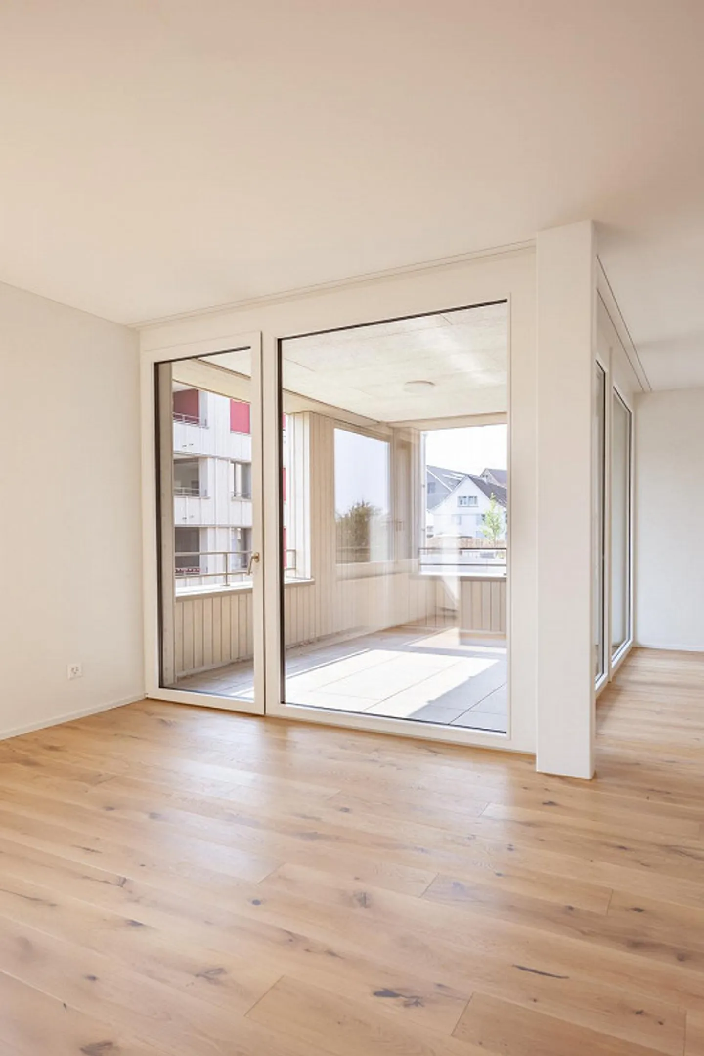 PRIMA OCCUPAZIONE - appartamento centrale di 4,5 stanze in standard di proprietà! - Foto 4 di 11