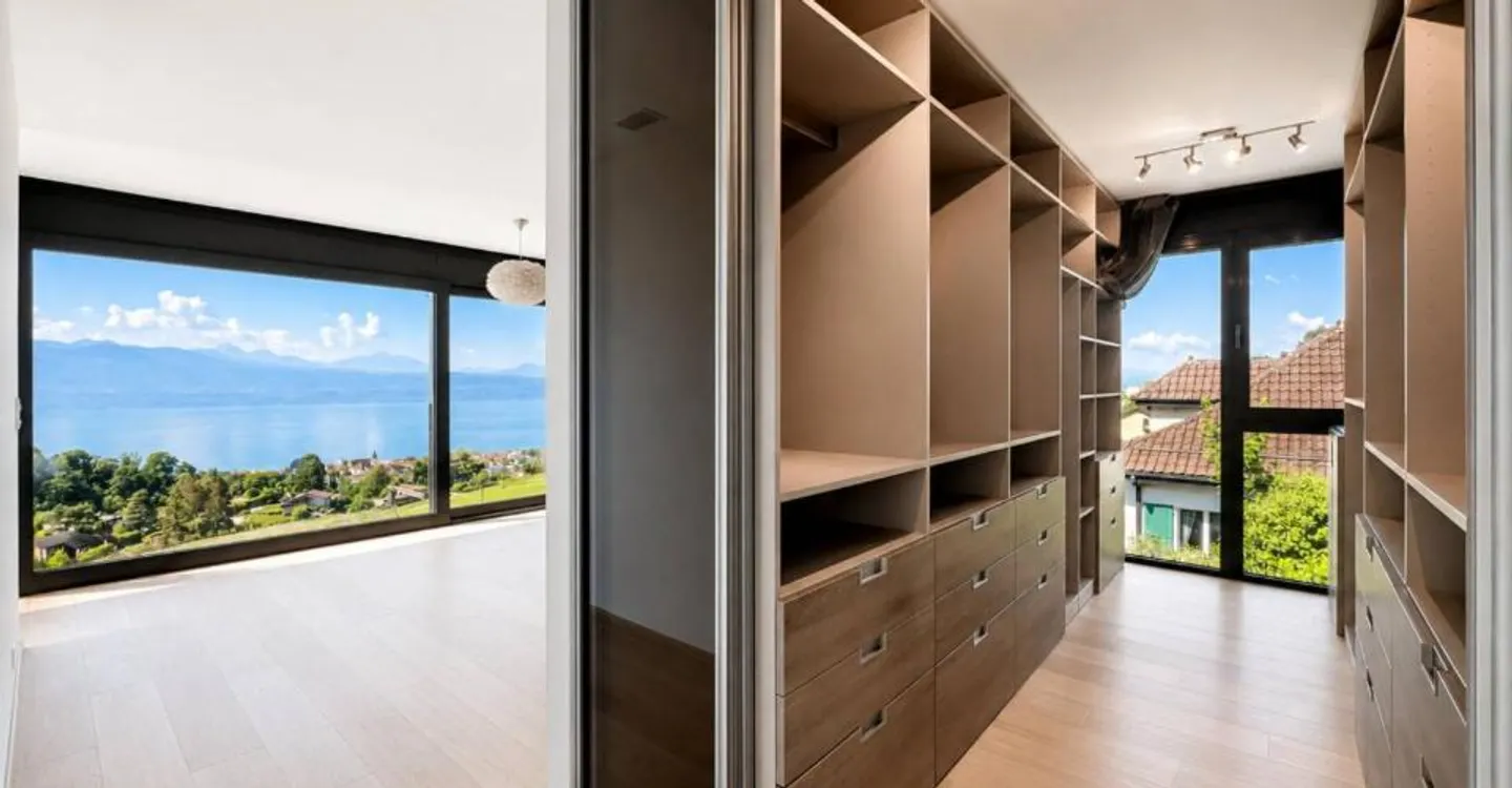 Contemporary 7-room property in the heart of Lavaux - Photo 5 of 8