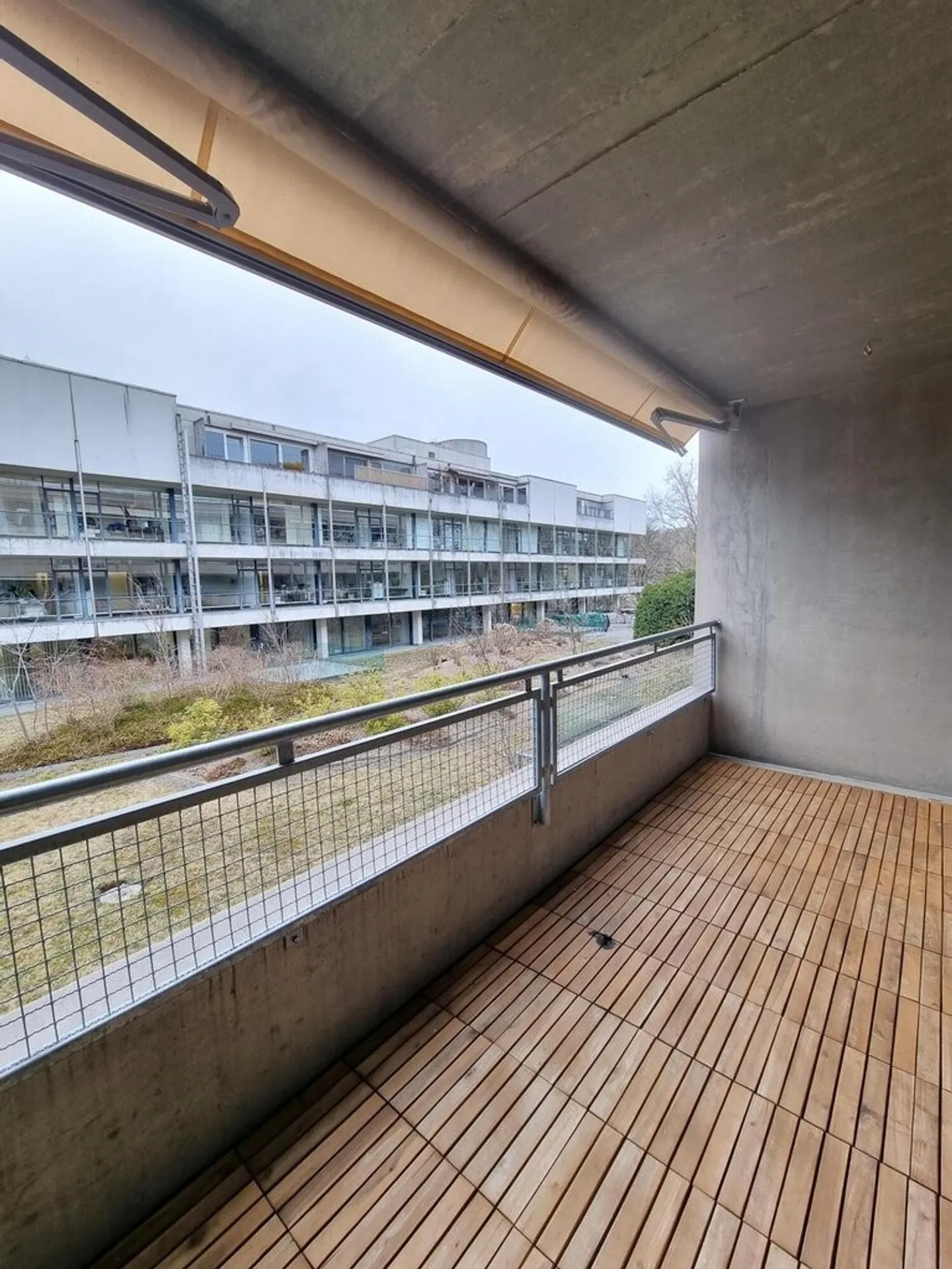 Appartement moderne d'une chambre avec balcon près de Marzili - Photo 5 sur 5