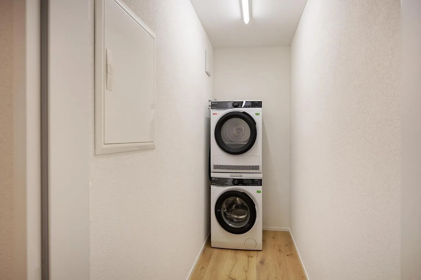 PRIMA OCCUPAZIONE - appartamento centrale di 4,5 stanze in standard di proprietà! - Foto 6 di 11