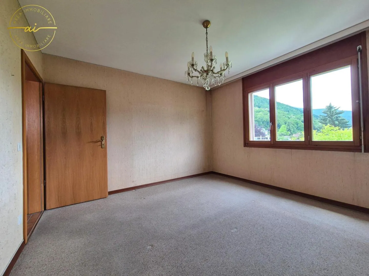 APPARTAMENTO 3.5 LOCALI A POCHI PASSI DAL LAGO A CASLANO - Foto 6 von 13