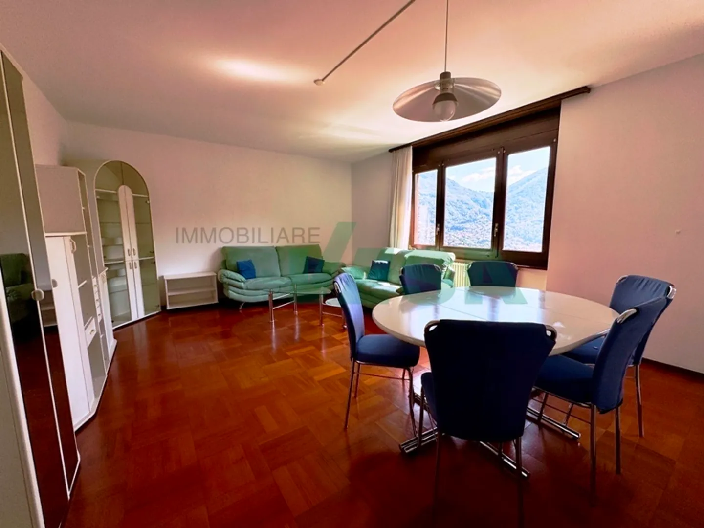 Spacious 3.5-room apartment in a beautiful and quiet location in the green - Photo 4 of 11