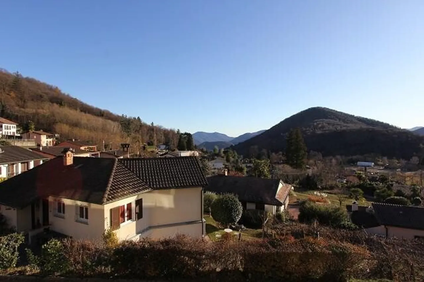 Appartamento moderno con vista mozzafiato - Foto 1 di 10