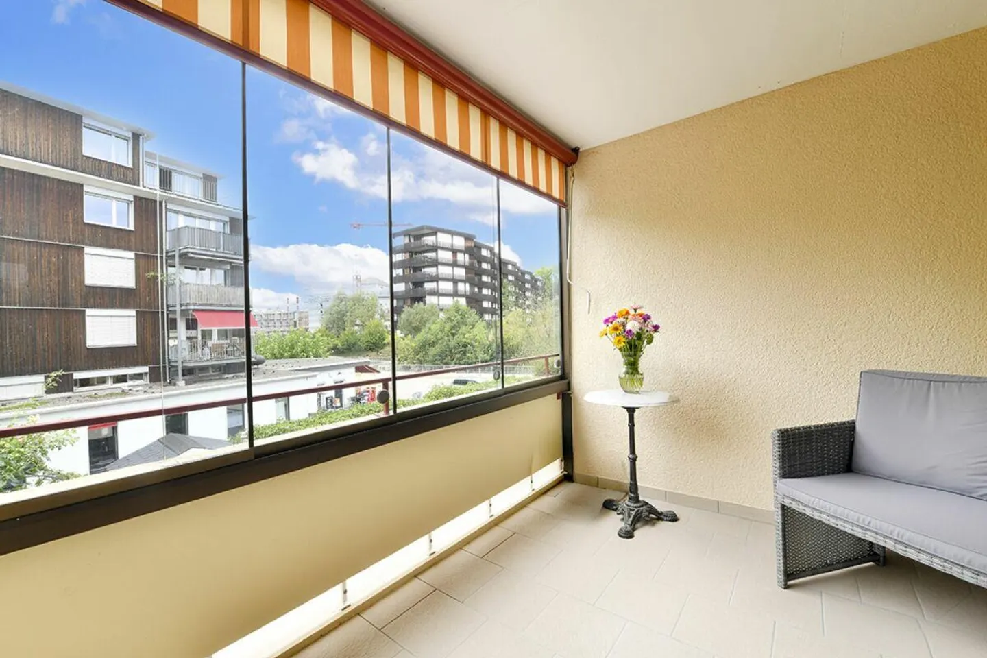Charming 3.5-Room Apartment - Photo 6 of 15