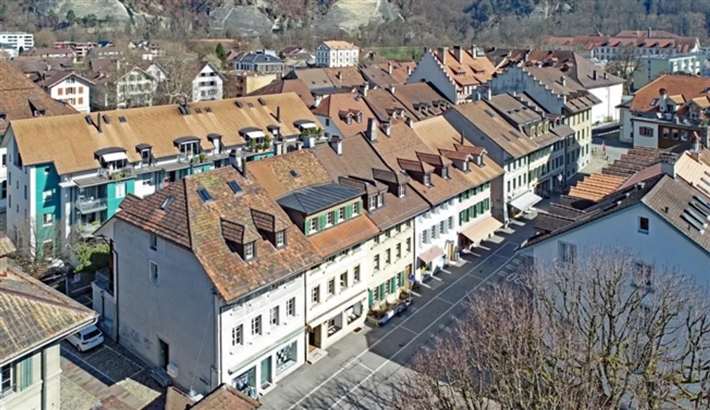 «Gschichtsträchtigi Muure mit modernem Inneläbe ir Burgdorfer Autstadt» - Foto 5 von 20