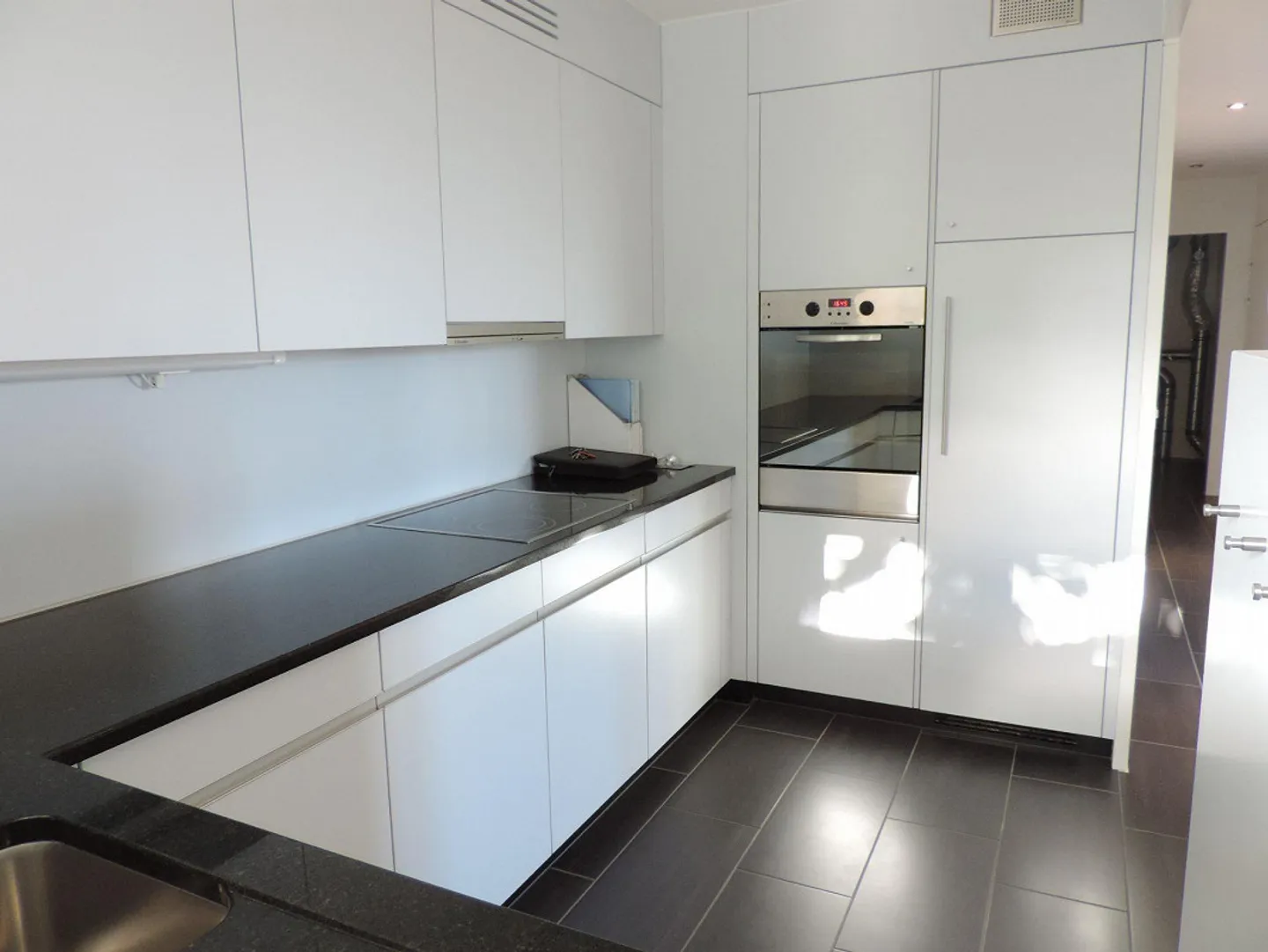 Family-friendly 4.5-room apartment on the ground floor - Photo 3 of 9