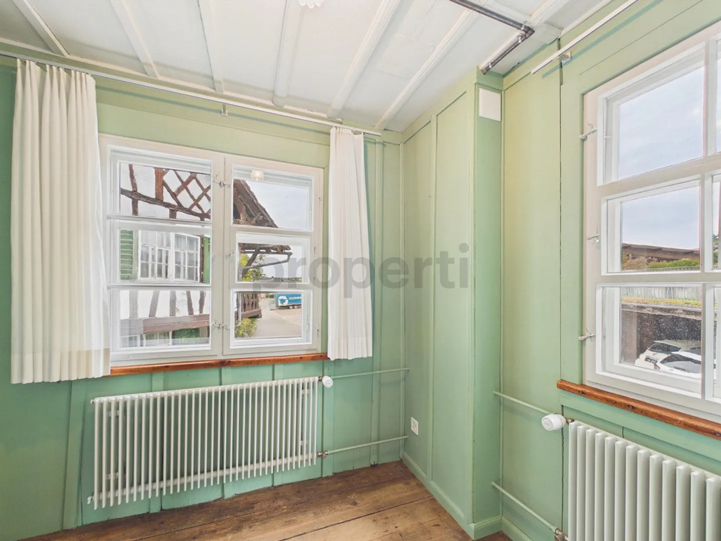 Maison en bois restaurée professionnellement, charme historique et grand potentiel de développement ! - Photo 8 sur 14