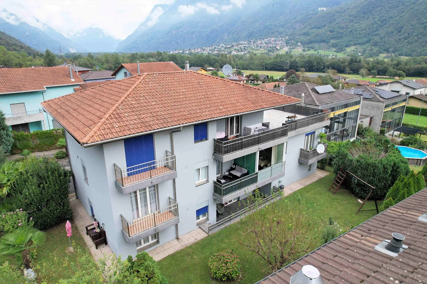 Appartamento accogliente in un piccolo complesso residenziale, a soli dieci minuti da Bellinzona - Foto 2 di 16