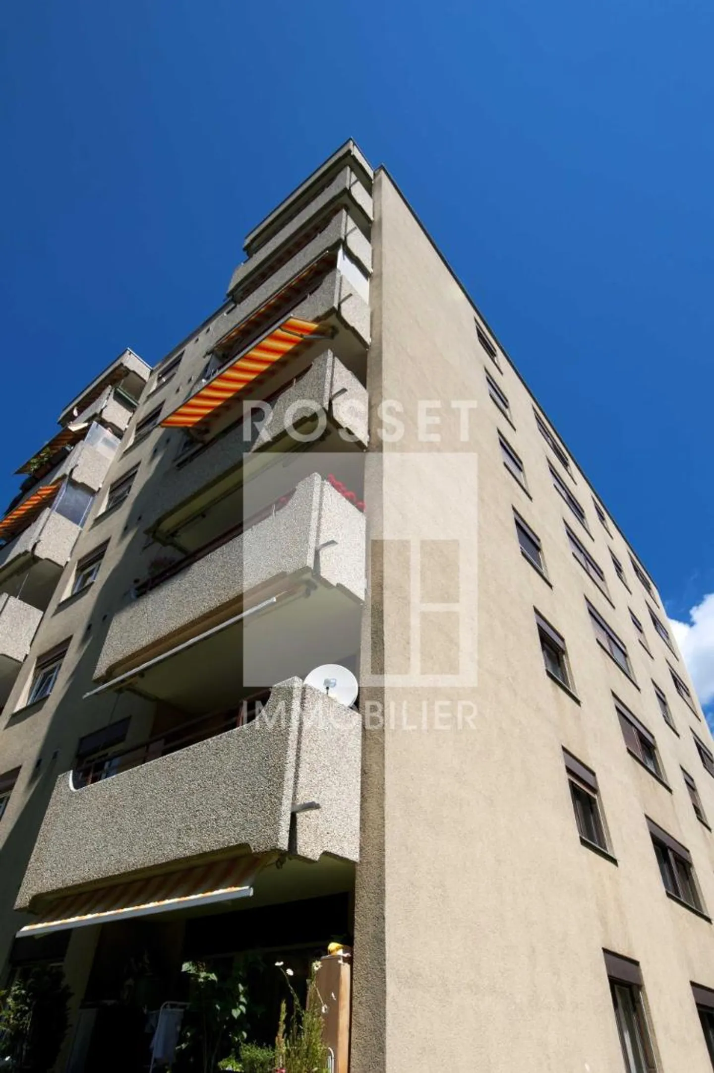 Appartement spacieux ouvert - Photo 1 sur 1