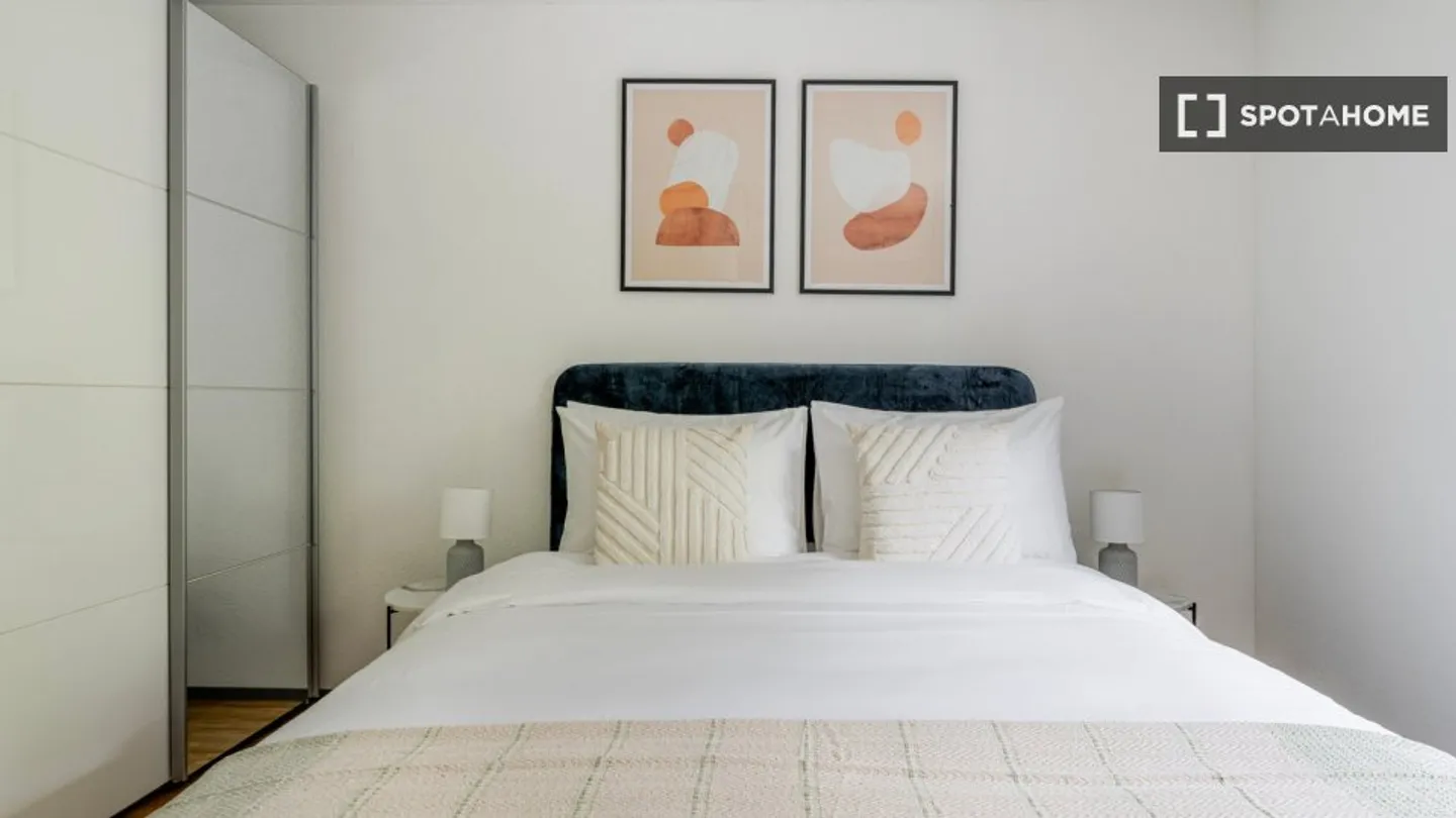 Apartment for rent - Photo 9 of 16