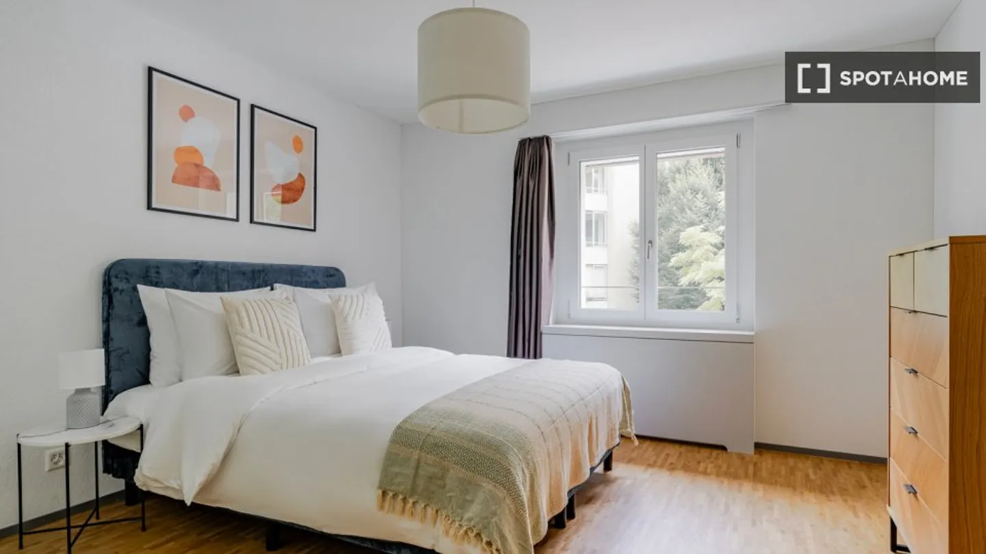 Apartment for rent - Photo 8 of 16