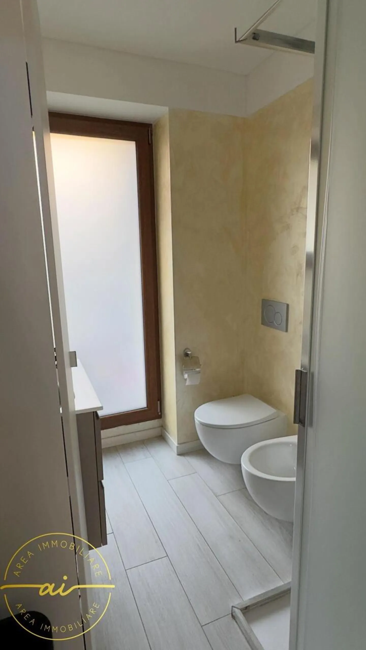 2,5-ZIMMER-WOHNUNG IM NUCLEO VON BIRONICO - Foto 5 von 6