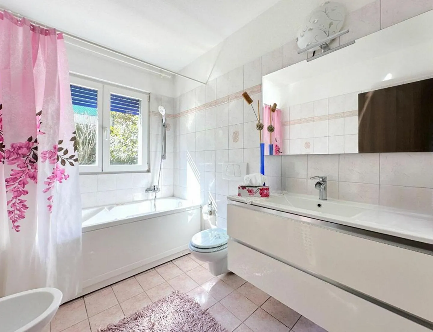 Appartamento accogliente in un piccolo complesso residenziale, a soli dieci minuti da Bellinzona - Foto 14 di 16