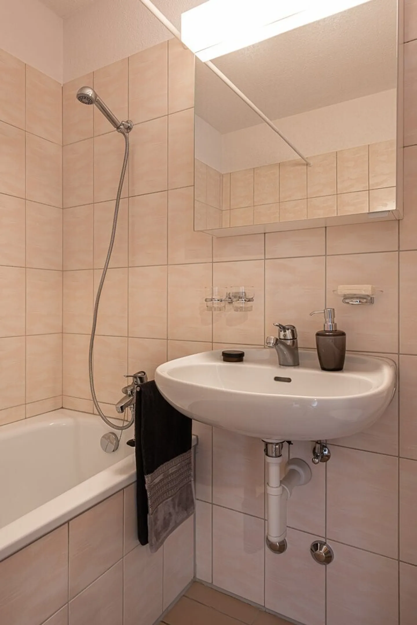 Appartamento in affitto - Foto 6 di 6