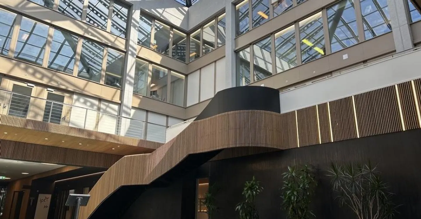 Ufficio 138m2 - Av. des Morgines - Petit-Lancy - Foto 2 di 3