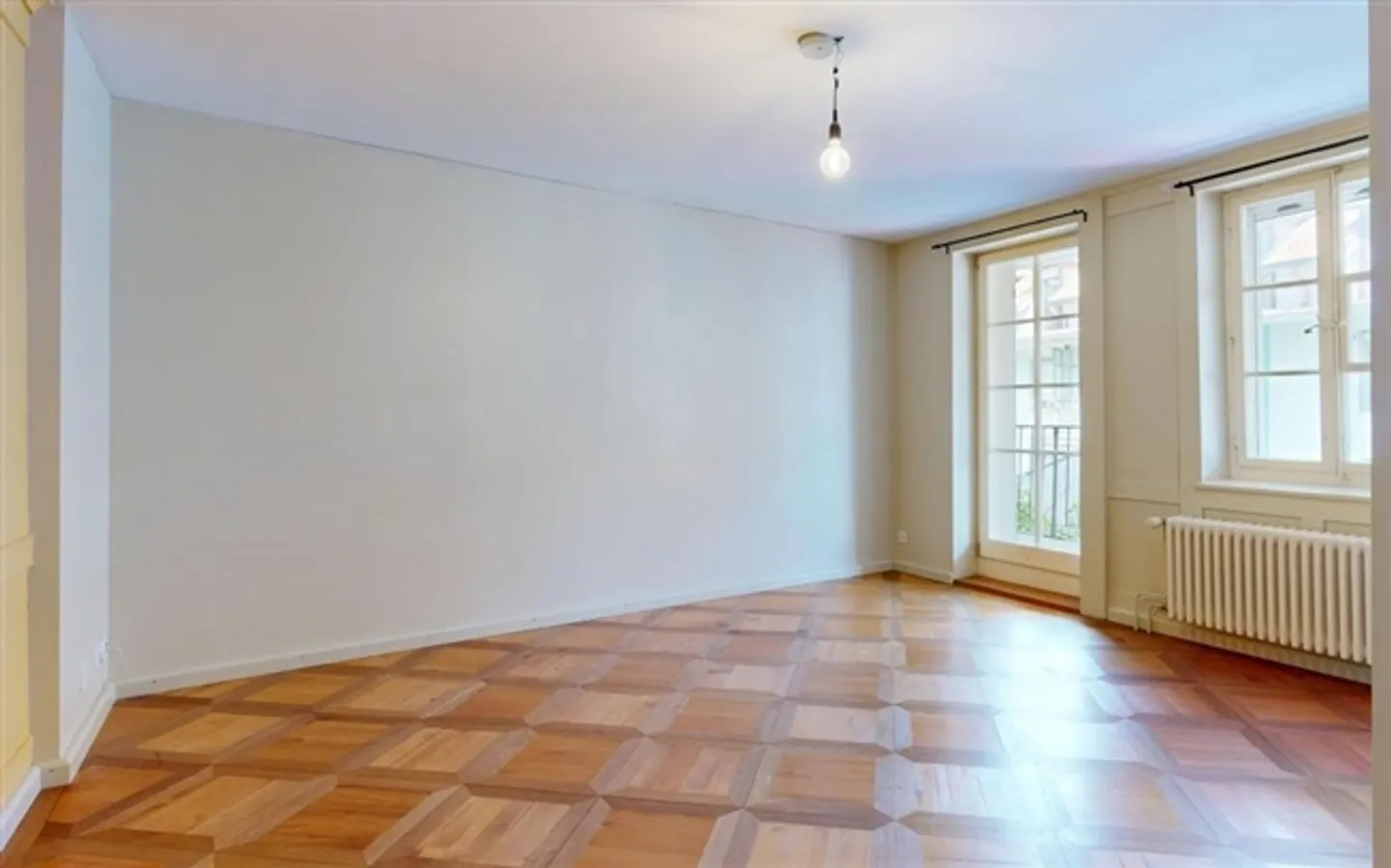 «Gschichtsträchtigi Muure mit modernem Inneläbe ir Burgdorfer Autstadt» - Foto 20 von 20