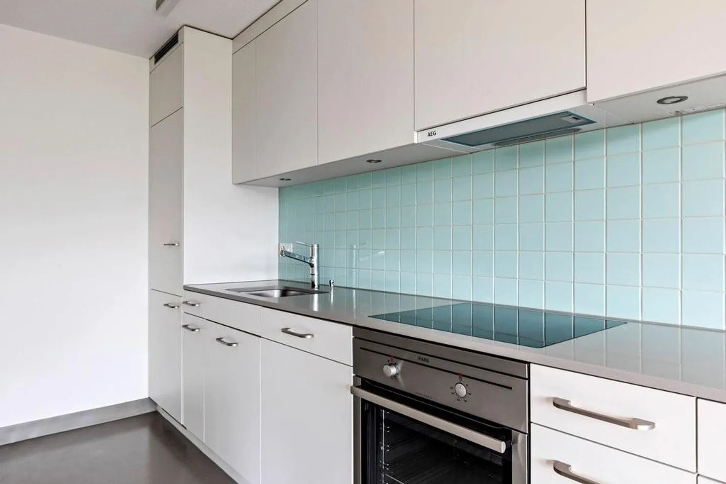 Well maintained living in rural surroundings - Photo 3 of 7