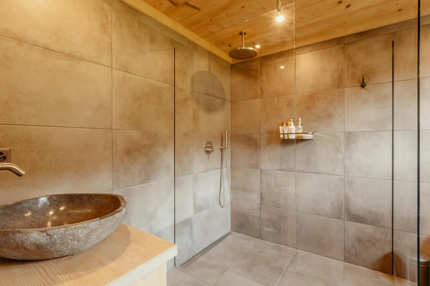 Elegant Garden Flat in Gstaad - Photo 10 of 13