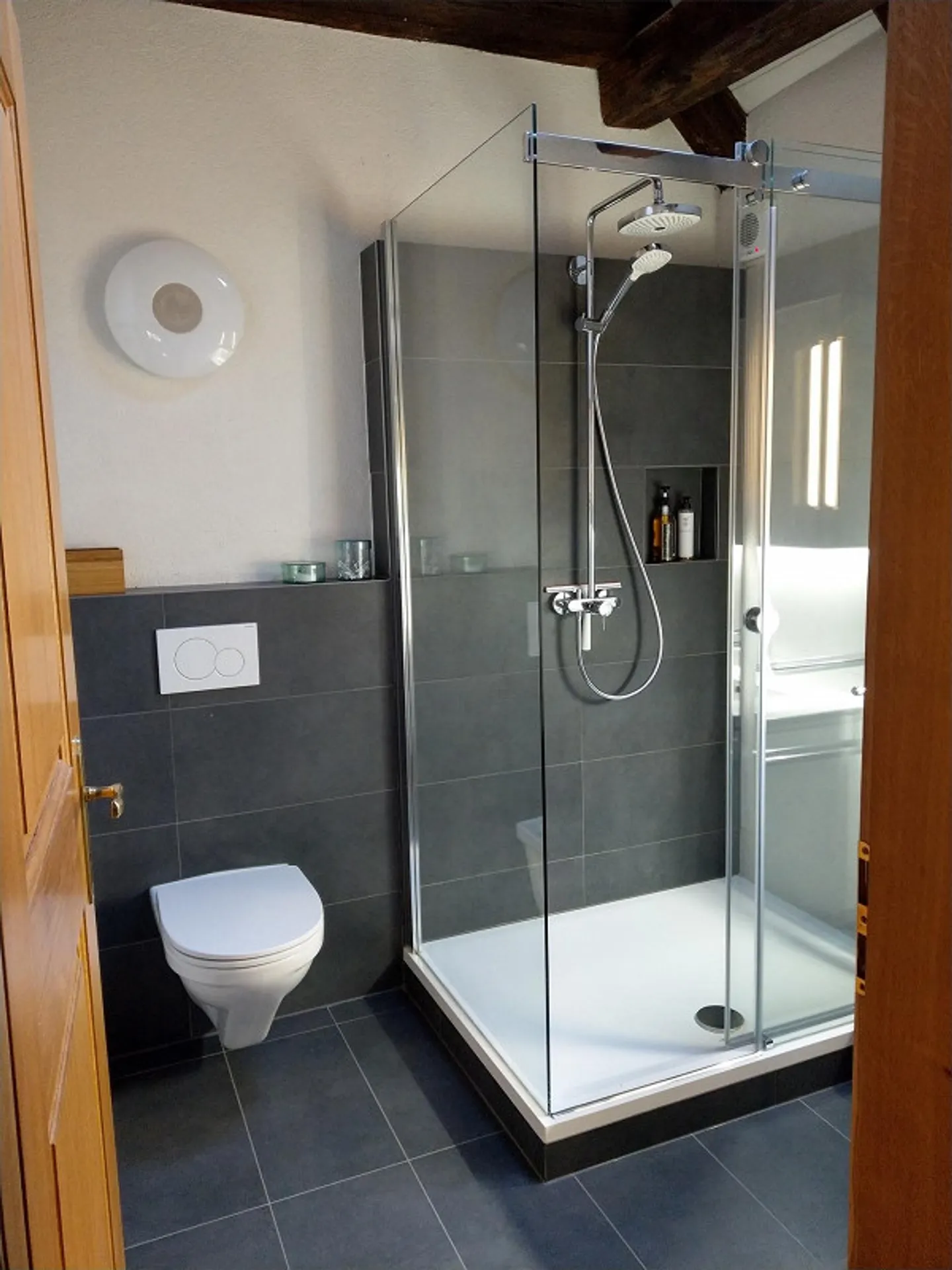 3.5-room attic apartment with gallery in the heart of Aarau's old town - Photo 6 of 8