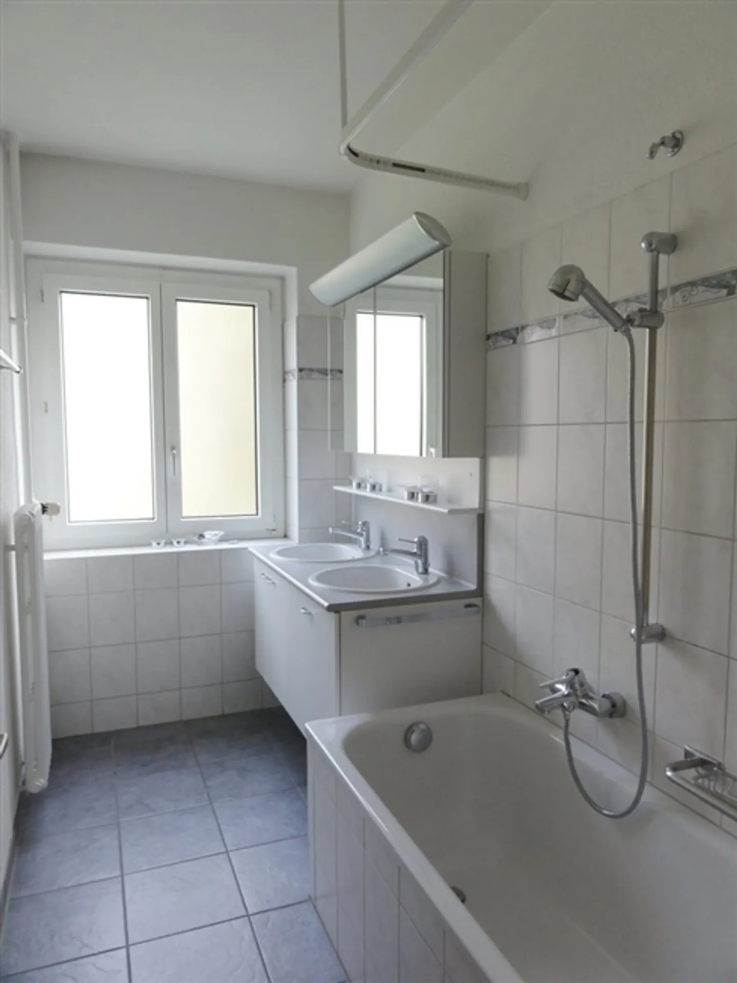 Bell'appartamento nel quartiere Ostring - Foto 3 di 11