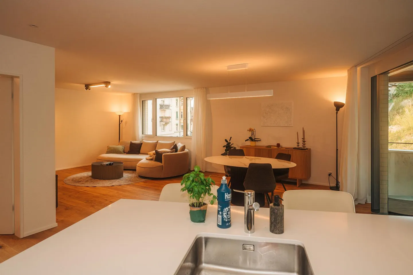 Modernes Apartment mit Terrasse - Foto 12 von 14