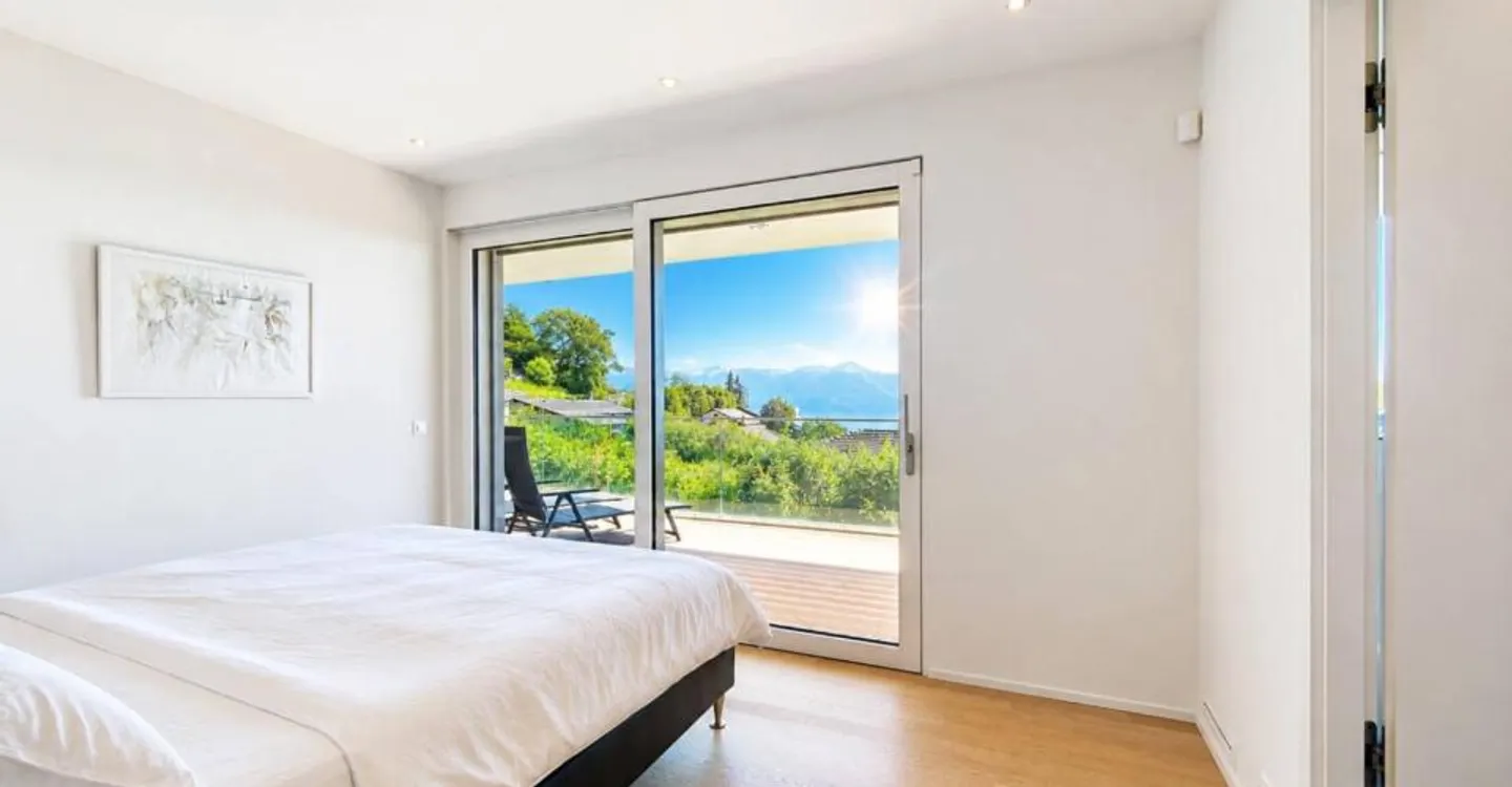 Zeitgemäße Wohnung mit Seeblick - Foto 4 von 11