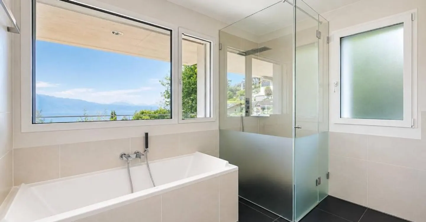 Zeitgemäße Wohnung mit Seeblick - Foto 5 von 11