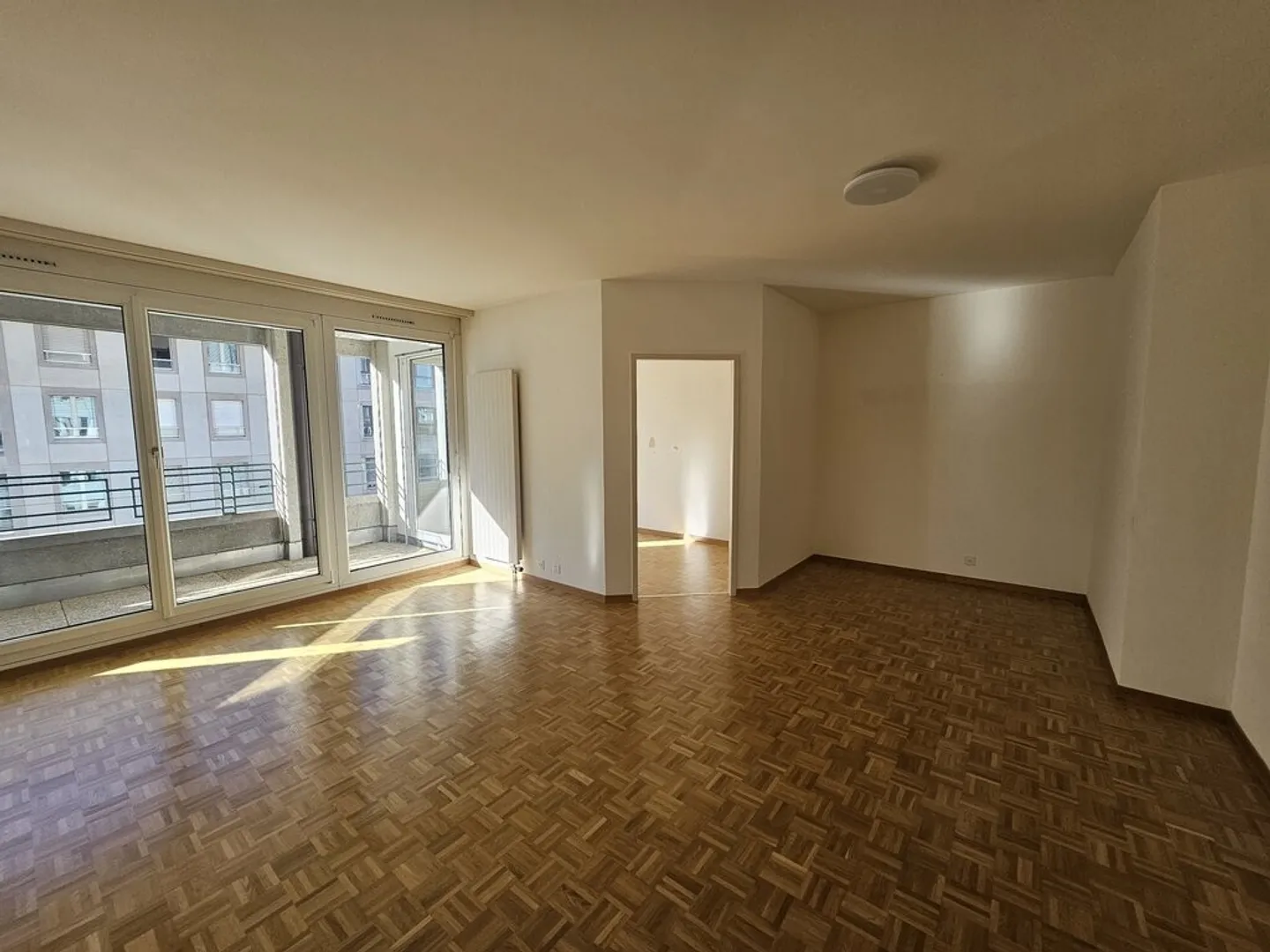 To seize! Magnificent apartment in Geneva! - Photo 2 of 9