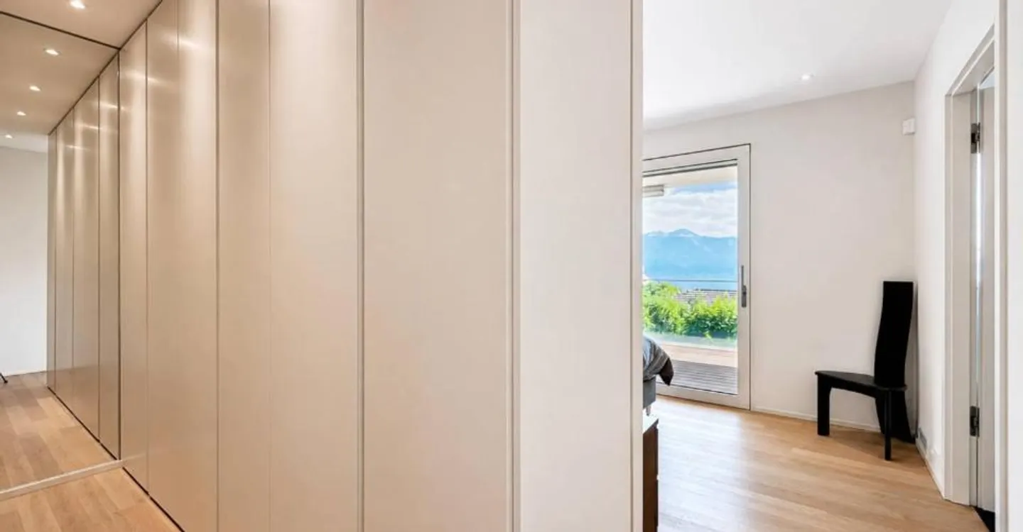 Zeitgemäße Wohnung mit Seeblick - Foto 6 von 11