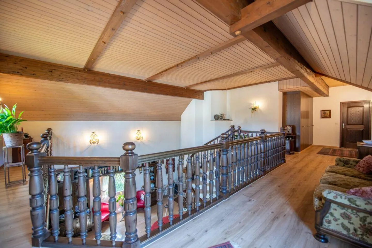 Une maison de maître pleine de possibilités - Habiter et travailler sous un même toit - Photo 14 sur 30