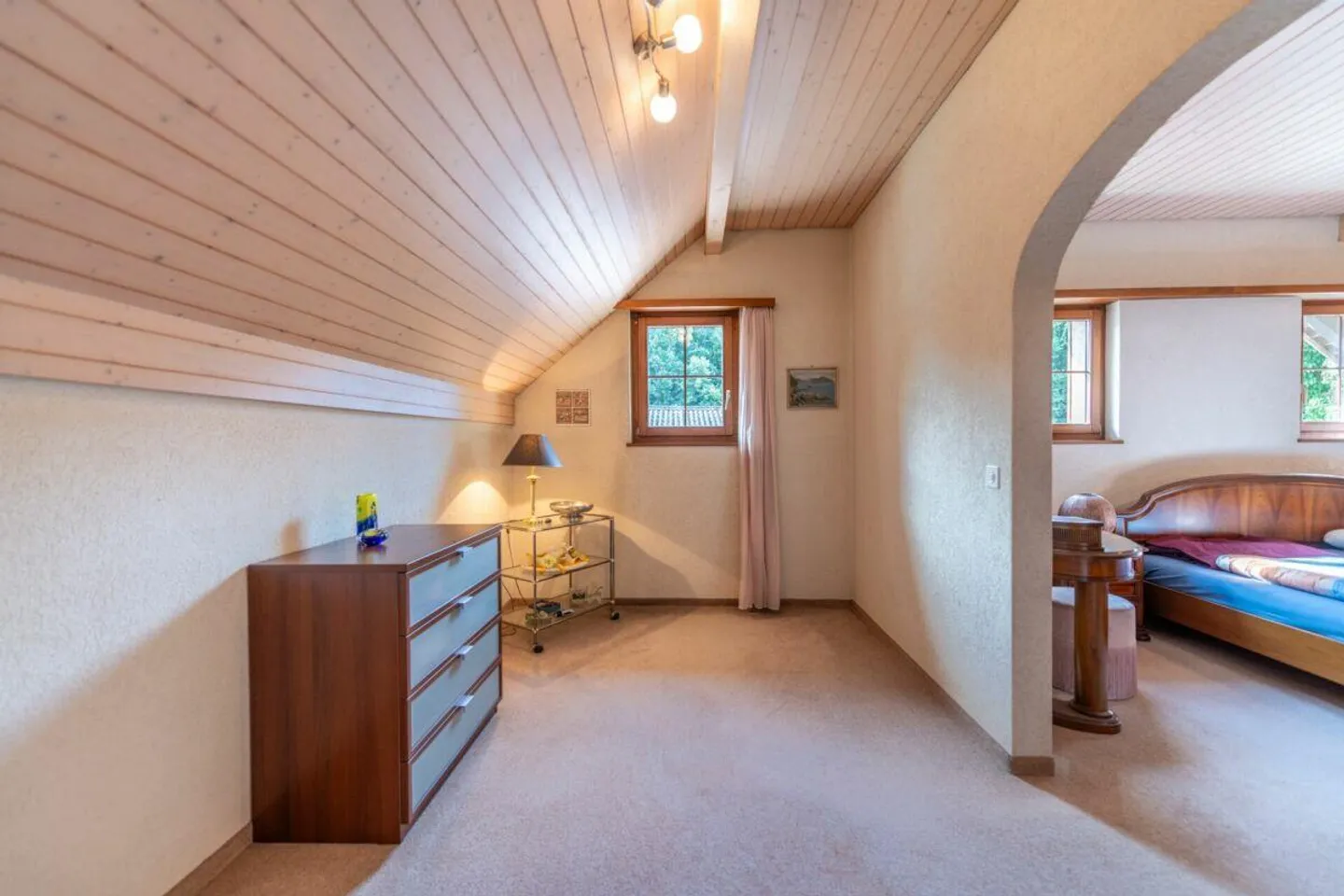 Une maison de maître pleine de possibilités - Habiter et travailler sous un même toit - Photo 18 sur 30