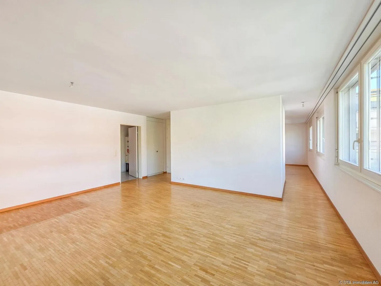 Appartamento attraente con loggia in una posizione urbana e centrale - Foto 1 di 12