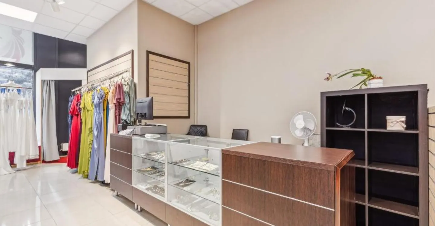 Stylish Industrial Space in ACCU! - Photo 4 of 8