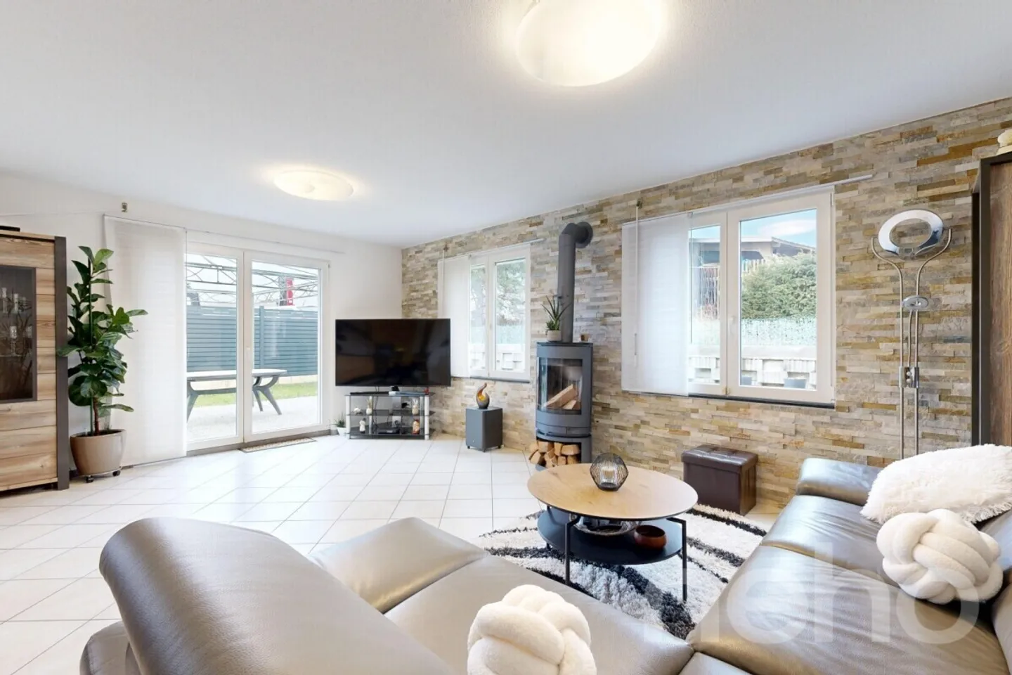 Casa indipendente con garage! - Foto 7 di 13