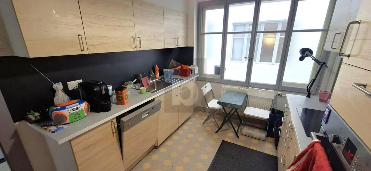 Appartement Spacieux Proche Centre - Photo 4 sur 6