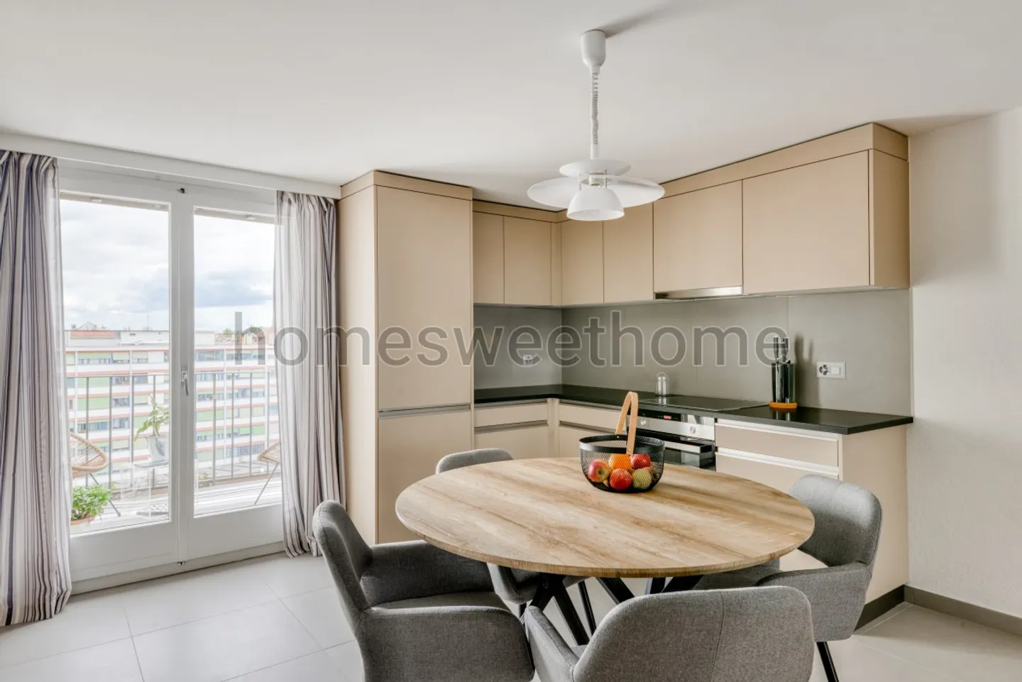 Furnished 4-room apartment - Photo 6 of 12