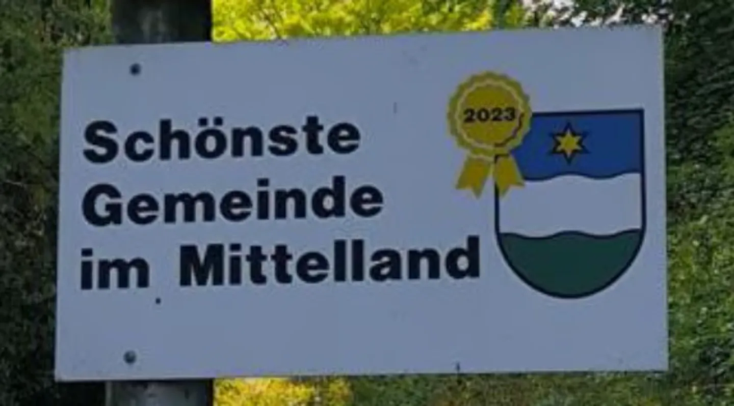 À seulement 10 minutes en voiture de la sortie A1 - polyvalent et très spacieux ! - Photo 3 sur 15