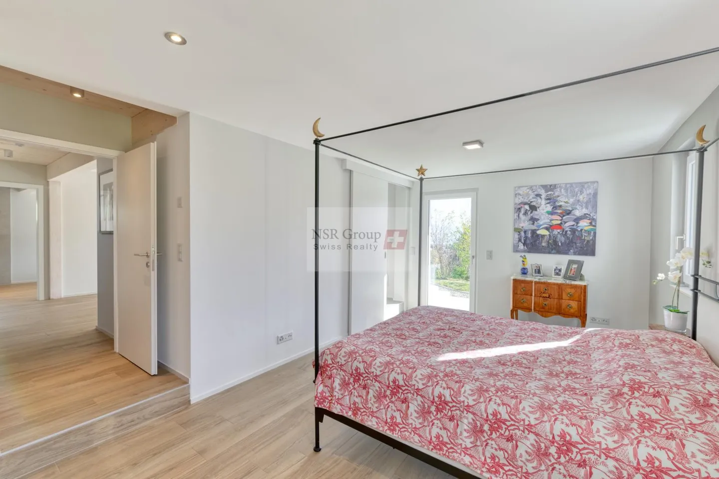 New House with Panoramic View - Photo 5 of 10