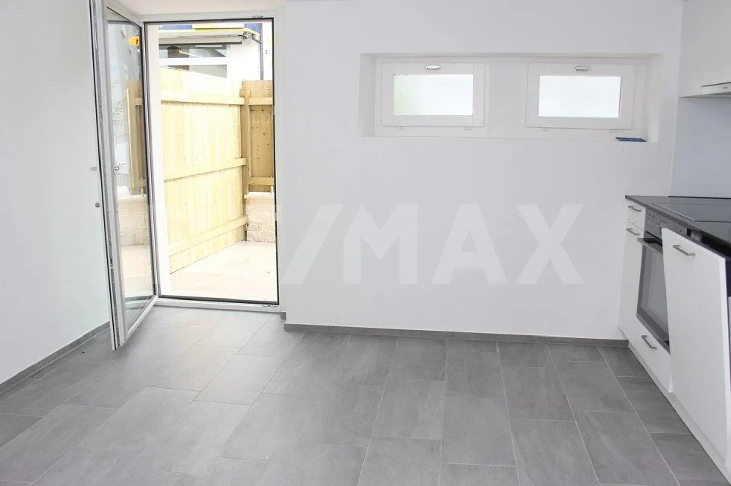 Extraordinary Generational Gem / Suitable as an Investment Property - Photo 3 of 13